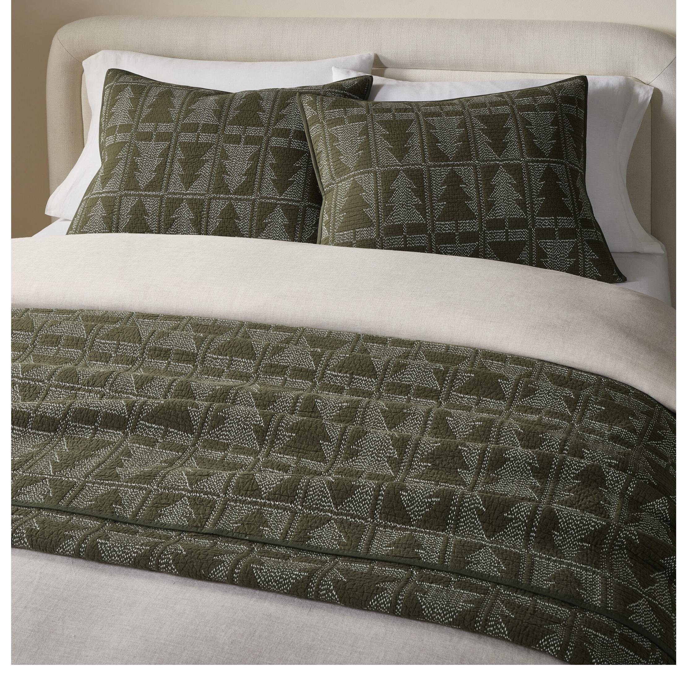 Reflections Matelasse Tree Bedspread & Pillowcases